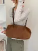 Colección nueva 2026: colgantes de bolso minimalistas y elegantes, bolsos de hombro de gran capacidad, bolsos de mujer de moda para otoño e invierno, bolsos de mano retro