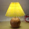 Lámpara de mesa de madera maciza estilo wabi-sabi Nuevo estilo chino hotel B&B diseñador dormitorio mesita de noche sala de estar estudio ratán tejido retro hierro