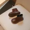 Botas Coreanas para Niños Botas de Cuero para Mujer 2025 Otoño e Invierno Nuevas Botas Cortas para Niñas Pequeñas Botas Cálidas para Niños Medianos y Grandes