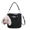 Bolso Pequeño Retro de Moda y Sofisticado para Mujer 2025 Nuevo Bolso Cruzado Versátil Bolso de Mano Elegante Bolso Cubo