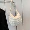 Estilo Coreano Nueva Bolsa de Hombro Cruzada para Mujer Bolsa de Moda Tipo Dumpling Gran Capacidad Ropa Acolchada de Algodón Plumón Bolsa de Axila Bolsa Nube Plisada