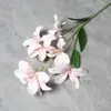 Flores Artificiais Orquídea Chama de 7 Cabeças Arranjo Floral Salão de Casamento Flores Falsas Adereços para Fotos ao Ar Livre Plantas Artificiais Atacado