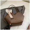 Bolsa Tote Casual de Grande Capacidade para Mulheres 2025 Nova Moda de Inverno Bolsa de Ombro Versátil de Alta Qualidade