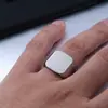 Joyería Acero Guerrero Wholesale Simple Nórdico Acero de Titanio Superficie Lisa Cuadrado Pulido Fino Anillo Adornos de Mano para Hombre