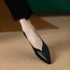 Primer Encuentro Jifa Tacones Altos Retro Franceses Mujer 2026 Primavera Otoño Nuevo Estilo Boca Baja Tacón Medio Grueso Piel Suave Cuello en V Punta