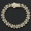 Pulseira de rap hip-hop para homens, pulseira de cruz, estilo de rua europeu e americano, cravejada de diamantes, ousada e moderna, acessório versátil, disponível para atacado