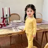 2026 Novo Conjunto de Roupa Térmica Infantil Pijama para Meninas Outono e Inverno Roupa de Casa Roupas de Inverno Tops e Calças de Outono