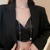 Colar Longo de Pérolas Irregulares Corrente de Lã Elegante de Luxo Leve Francês Nicho Simples Colar de Alta Qualidade Atacado Feminino