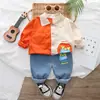 Diseño de Otoño Nuevo Colorido de Moda Combinación de Colores Moda Letras Estampadas Manga Larga Jeans Traje de Dos Piezas Fabricante Venta al por Mayor
