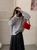 Chaqueta suéter suave y acogedora de cuello redondo para mujer, nuevo diseño otoño e invierno 2026, prenda exterior elegante, cárdigan de punto informal