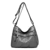 Bolsa de Mujer Más Vendida 2026 Estilo Coreano Nueva Bolso de Hombro Único para Mujer Bolso Cruzado de Cuero Suave Bolso Cuadrado Pequeño Europeo y Americano Venta al por Mayor de Fábrica En