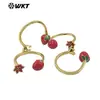Wt-Rf008 Colgante Pequeño de Flor de Fresa Latón Incrustado Anillo Abierto Joyería Exquisita Diaria para Niñas