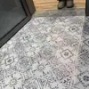 Cuero Autoadhesivo para Piso de PVC Pegatinas para Piso de Cuero Engrosadas Resistentes al Desgaste para Hogar Pegatinas de Alfombrilla Directa para Piso de Cemento para Sombreado de Fealdad para el Hogar