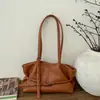 Bolso Tote Casual Retro para Viajeros 2025 Invierno Nuevo Estilo Textura de Alta Gama Elegante Bolso de Hombro/Axila de Lujo Ligero