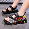 Sandálias Infantis 2026 Verão Respiráveis Sapatos Infantis Médios e Grandes Crianças Solado Macio Sapatinhos de Praia para Meninos Tendência Atacado Dropshipping