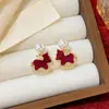 Pendientes de Perla de Poni de Terciopelo Tachonados de Diamantes Aguja Plateada, Pendientes Elegantes Retro Estilo Chino Nuevo, Accesorios para Orejas de Lujo Juvenil de Nicho