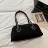 Otoño 2026 Nuevo Bolso Retro de Gran Capacidad para Debajo del Brazo Bolso Almohada Simple a la Moda Bolso de Hombro de Nicho para Viajero