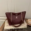 Bolsa de Ombro com Corrente Texturizada Estilo Retro para o Dia a Dia 2026 Verão Nova Estilosa Bolsa de Axila Estilo Ins Bolsa Tote Fashion