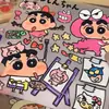 Pegatinas de taza impermeables de dibujos animados de Crayon Shin-chan, decoración linda 3D DIY para cuadernos, teléfonos y tabletas