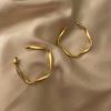 Aretes Diarios Franceses Anillo Mobius Artísticos Europeos y Americanos Latón Ligero Retro Torcidos en forma de C