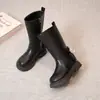 Botas de couro da moda para meninas até a panturrilha, novo estilo outono e inverno 2026, botas longas estilo princesa com laço, solas macias e antiderrapantes, botas infantis da moda