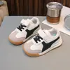 Zapatillas de Moda para Niñas 2025 Verano Nuevas Zapatillas Forrest Gump para Niños Zapatos de Lona con Suela Suave Zapatillas Antideslizantes para Correr para Niños