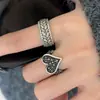 Anillo Nuevo de Corazón y Cruz con Textura Vintage para Mujer, Estilo de Nicho Desgastado, Anillo Abierto Ajustable Simple y Versátil para Mujer