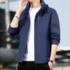 Chaqueta para hombre 2026 nueva primavera y otoño cortavientos para exteriores para mujeres y adolescentes, chaqueta ligera casual de moda, versátil