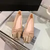 Sapatos femininos Chanel-style, delicados, de salto baixo, novidade primavera-verão 2026, estilo coreano fada, sapatos Mary Jane para combinar com saias, sapatinhos de couro