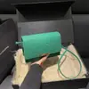Nova Bolsa com Design de Nicho Preta Francesa de Ombro Pequena Quadrada para o Trabalho de Alto Valor com Padrão de Crocodilo Bolsa de Ombro Transversal