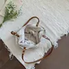 Bolso Grande de Mujer 2026 Nuevo Estilo de Nicho Hombro Único Vacaciones en la Playa Tejido de Paja Bolso Tote para el Trabajo