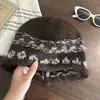 Gorro Holgado Jacquard Estilo Coreano con Volantes Pañuelo de Punto Retro Fair Isle Gorro para Clima Frío Otoño/Invierno Hace que la Cara Parezca Más Pequeña Gorro de Lana