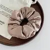Scrunchie Listrado Retrô Estilo Coreano com Toque de Luxo, Acessório de Cabelo de Verão, Formato Quadrado, Suave com o Cabelo, Elástico para Rabo de Cavalo