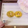 Joias de Latão Banhado a Ouro em Novo Estilo Chinês com Design Vazado em Filigrana, Apresentando o Caractere '', Símbolo Tai Chi, Escamas de Dragão e um Pingente de Fivela da Paz para Corrente de Suéter