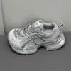 Tênis da moda grossos para mulheres, tênis ultraleves femininos, sapatos casuais de malha respirável, sapatos extremamente estilosos que aumentam a altura