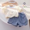 Ai Le Rabbit 2024 Verano Nuevo Top de Manga Corta Abullonada para Niñas con Shorts de Mezclilla Conjunto de Dos Piezas