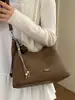 Bolsa de Axila Feminina 2026 Nova Tendência Verão High-End Vintage Versátil Bolsa de Ombro para Trabalho e Deslocamento Bolsa Transversal
