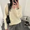 Suéter de punto con flores 3D caladas y cuello en V para mujer, nuevo diseño primavera/otoño 2026, estilo holgado y relajado