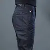 Pantalones Casuales de Lujo Negros Italianos para Hombre Primavera 2026 Ajustados Rectos Elásticos Pantalones de Traje Estilo Nuevo Primavera/Otoño