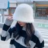 Sombrero de Pescador de Piel de Conejo Estilo Japonés para Celebridad de Internet para Mujeres en Invierno Sin Maquillaje Versátil Sombrero de Cubo Peludo Cálido Mostrando la Cara Sombrero de Cubo Pequeño