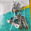 Clip pequeño multipoder para edredón, clip de acero inoxidable, clip universal para ropa y medias, clip de cola de pez, clip grande a prueba de viento, lote en stock