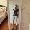 Camiseta para Mujer Verano Estilo Retro Americano Coreano Dulce Fresca Picante Chica Cuello en V Hombro Normal Manga Corta Ajuste Delgado Moda Versátil