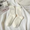 Calcetines de Terciopelo Australiano con Lazo Bordado Color Blanco Leche para Niños, Calcetines Gruesos y Cálidos de Invierno y Otoño, Calcetines de Media Caña, Calcetines para Niñas Estudiantes, Blanco