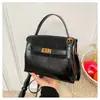 Bolsos de Diseñador de Nicho para Mujer 2025 Nuevo Bolso de Mano para Otoño e Invierno Bolso de Hombro Retro de Gama Alta Versátil Bolso Cruzado