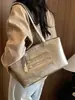 2026 Nova Bolsa Simples de Jeans Lavado de Grande Capacidade Bolsa de Ombro Vintage Desgastada com Rebites Bolsa de Ombro para o Trabalho