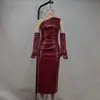 Vestido Asimétrico de Hombro en Piel Sintética, Moda Femenina Transfronteriza Europea y Americana, Ajustado, Ceñido al Busto, Fruncido, Sexy, Ceñido a la Cadera, Vestido Largo de Piel con Abertura