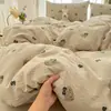 Clase a Hilo de doble capa Algodón puro Juego de cuatro piezas para cama Algodón lavado para cama Sábanas Cubre edredón Verano Dormitorio de estudiante Juego de tres piezas 4