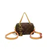 Bolso Pequeño para Mujer 2026 Modelo Nuevo Bolso Cubo Cilíndrico Estampado Texturizado de Alta Calidad Bolso Almohada de Moda Bolso de Hombro Único Cruzado