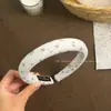 Diadema retro de alta calidad con dientes para otoño e invierno para mujer, diseñada para realzar la apariencia de la coronilla, nuevo estilo 2026, antideslizante, accesorio para el cabello versátil