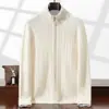 Suéter Cardigan de Tricô Torcido em Cashmere Outono/Inverno 2025 Masculino Gola Alta Meia Zíper Cor Sólida Casual Business Jaqueta Suéter